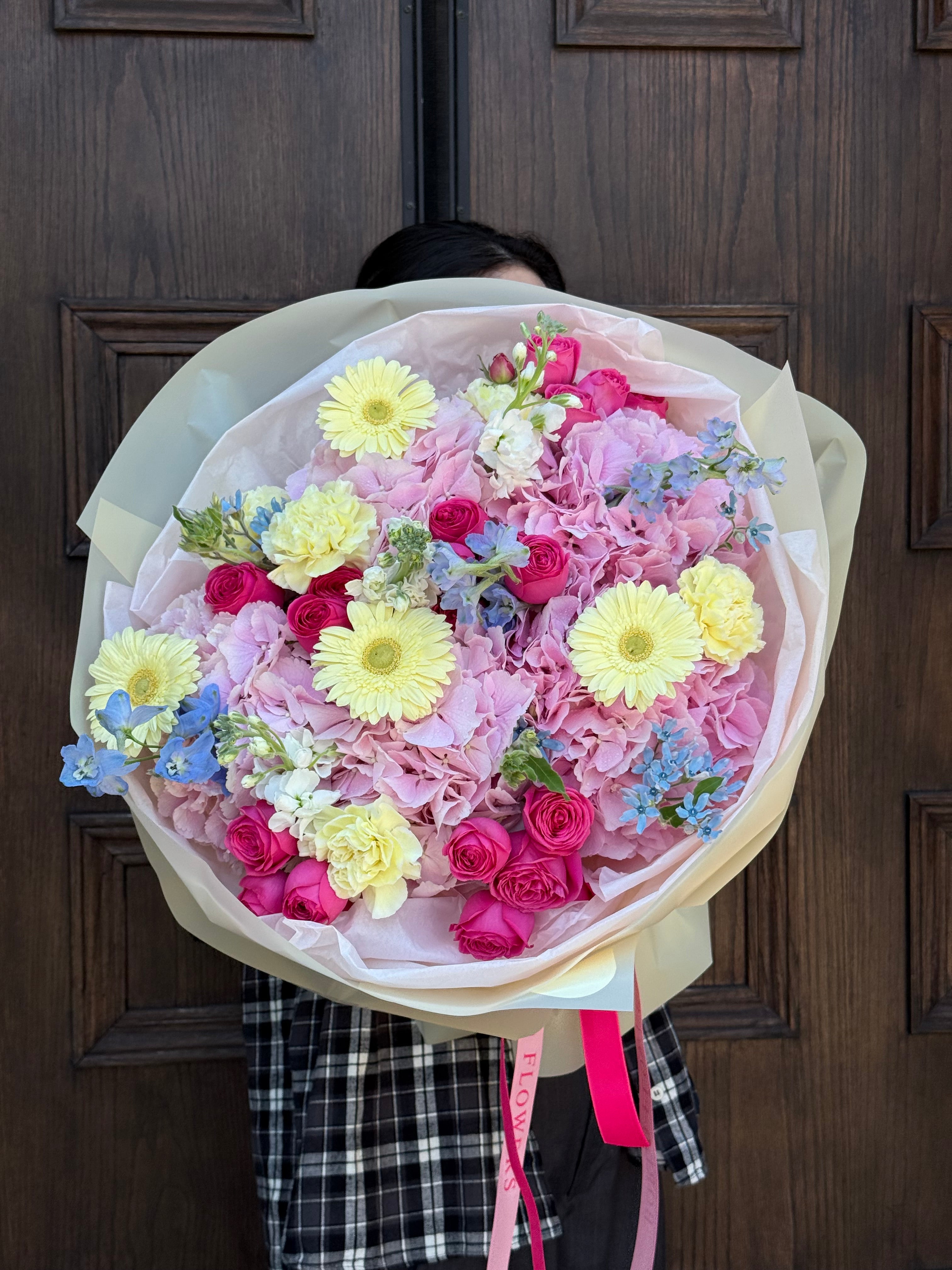 “Walk on Sunshine” Spring Edition Bouquet
