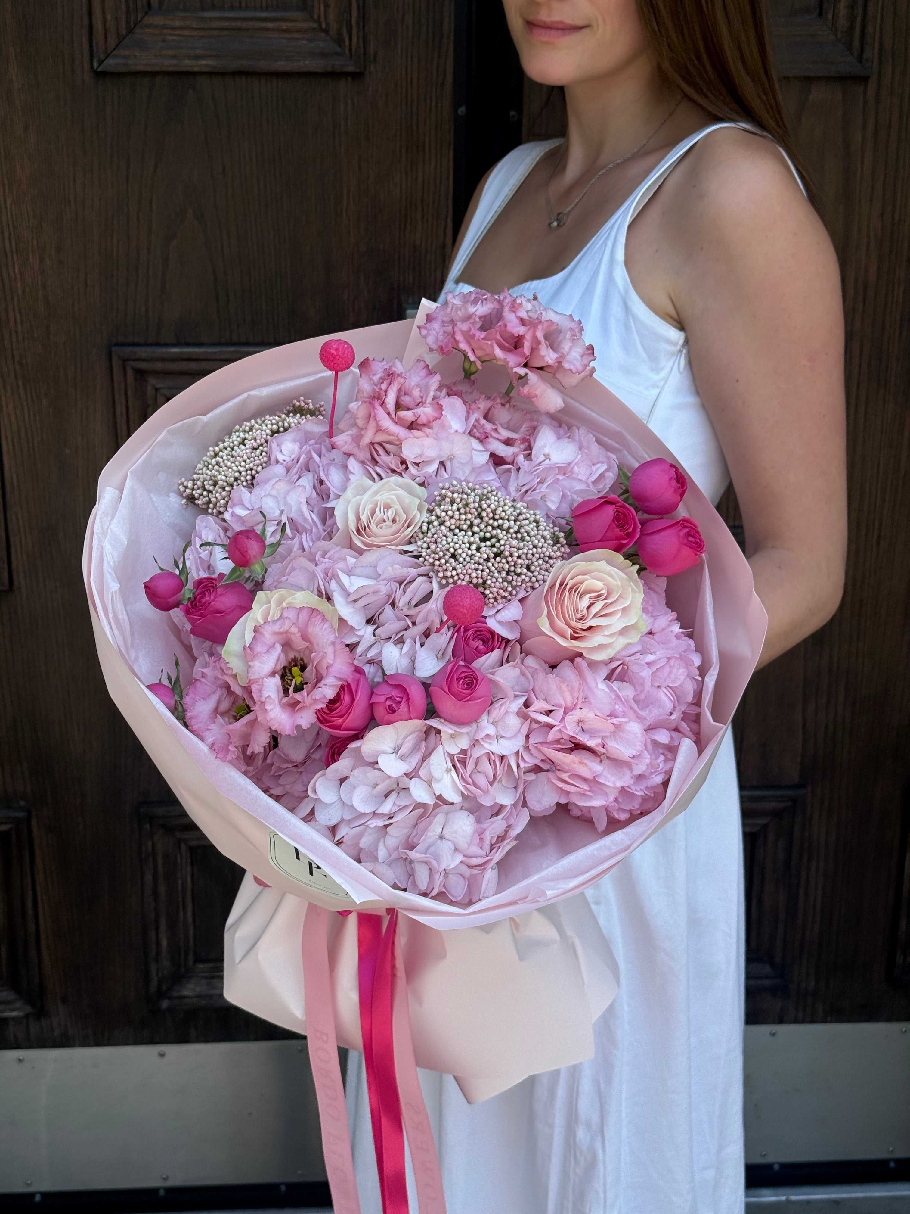 “Cherry Kiss” Bouquet