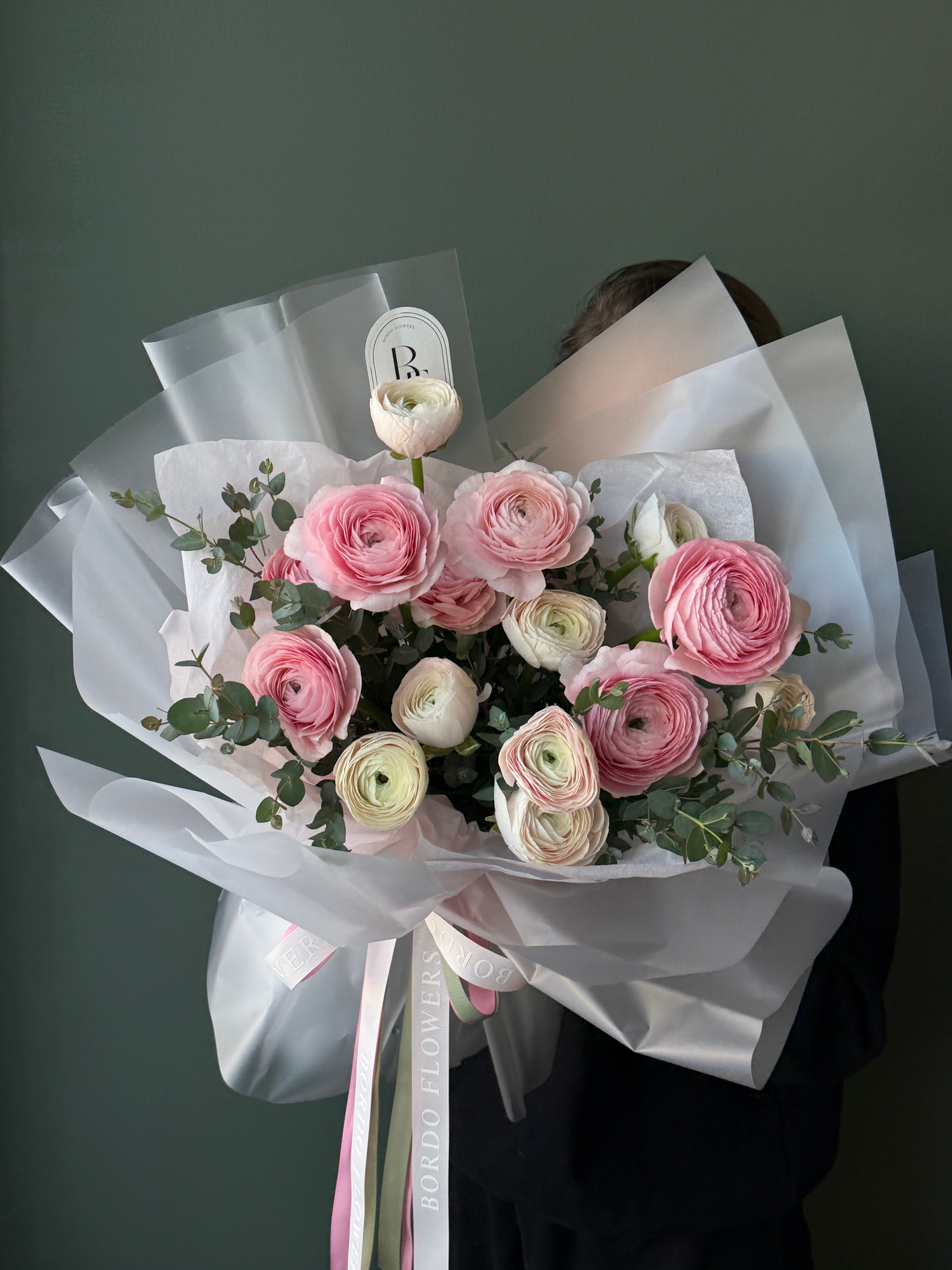 “Ballerine” Assorted Ranunculuses