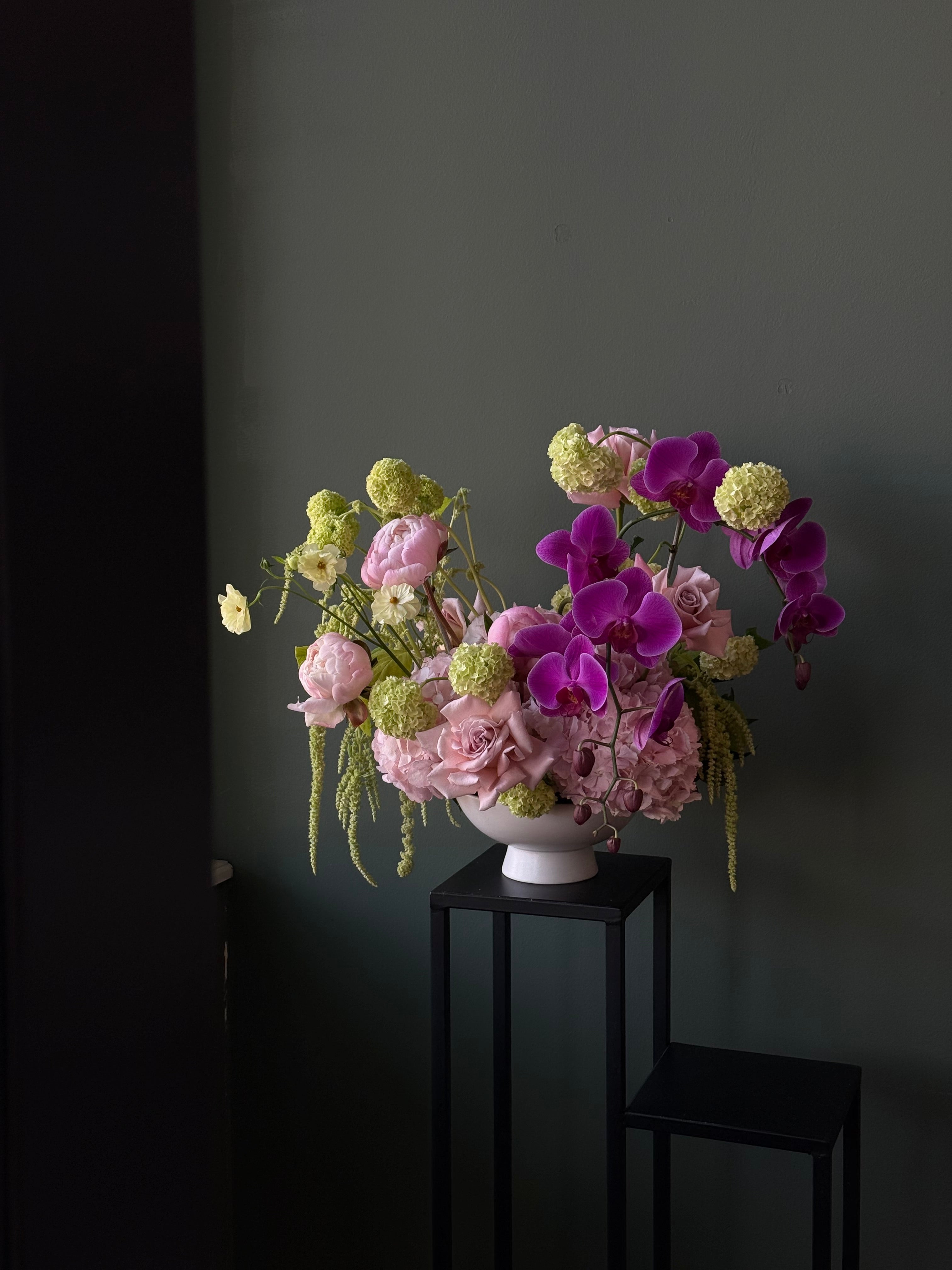 “Custom Design Vase” Premium Collection