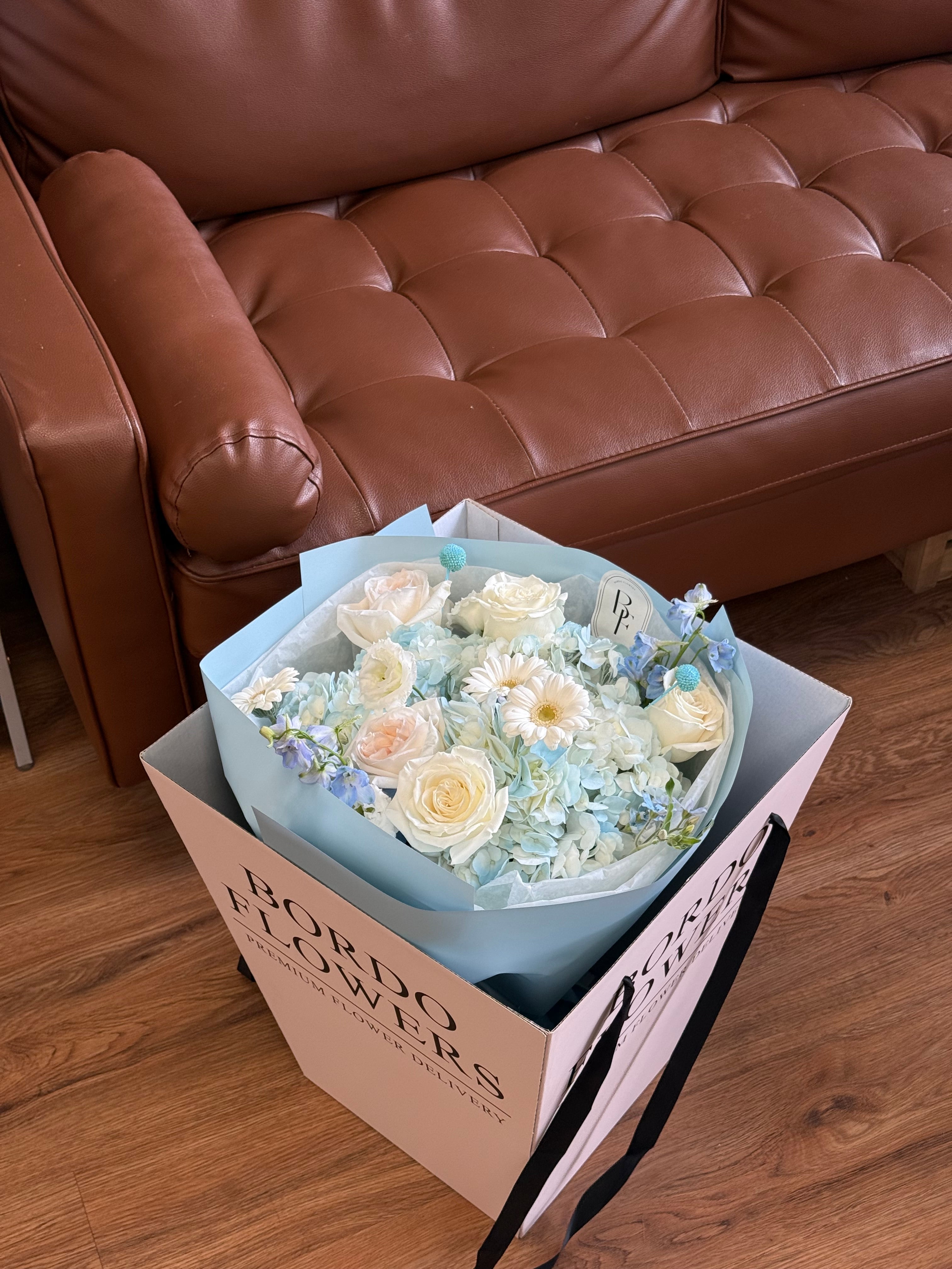 “BlueBerry” Bouquet