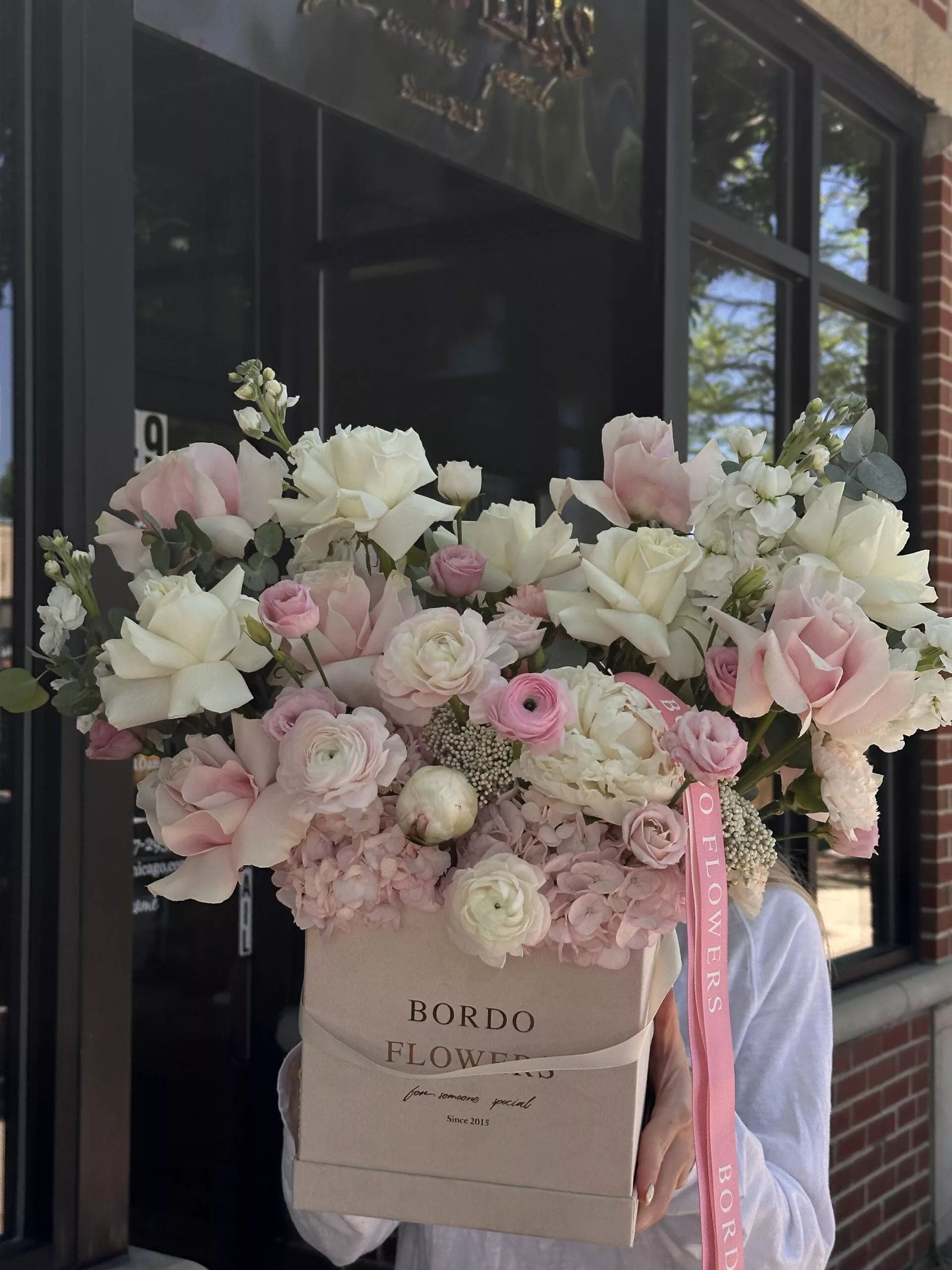 image_67183105-2 Patricia Square box