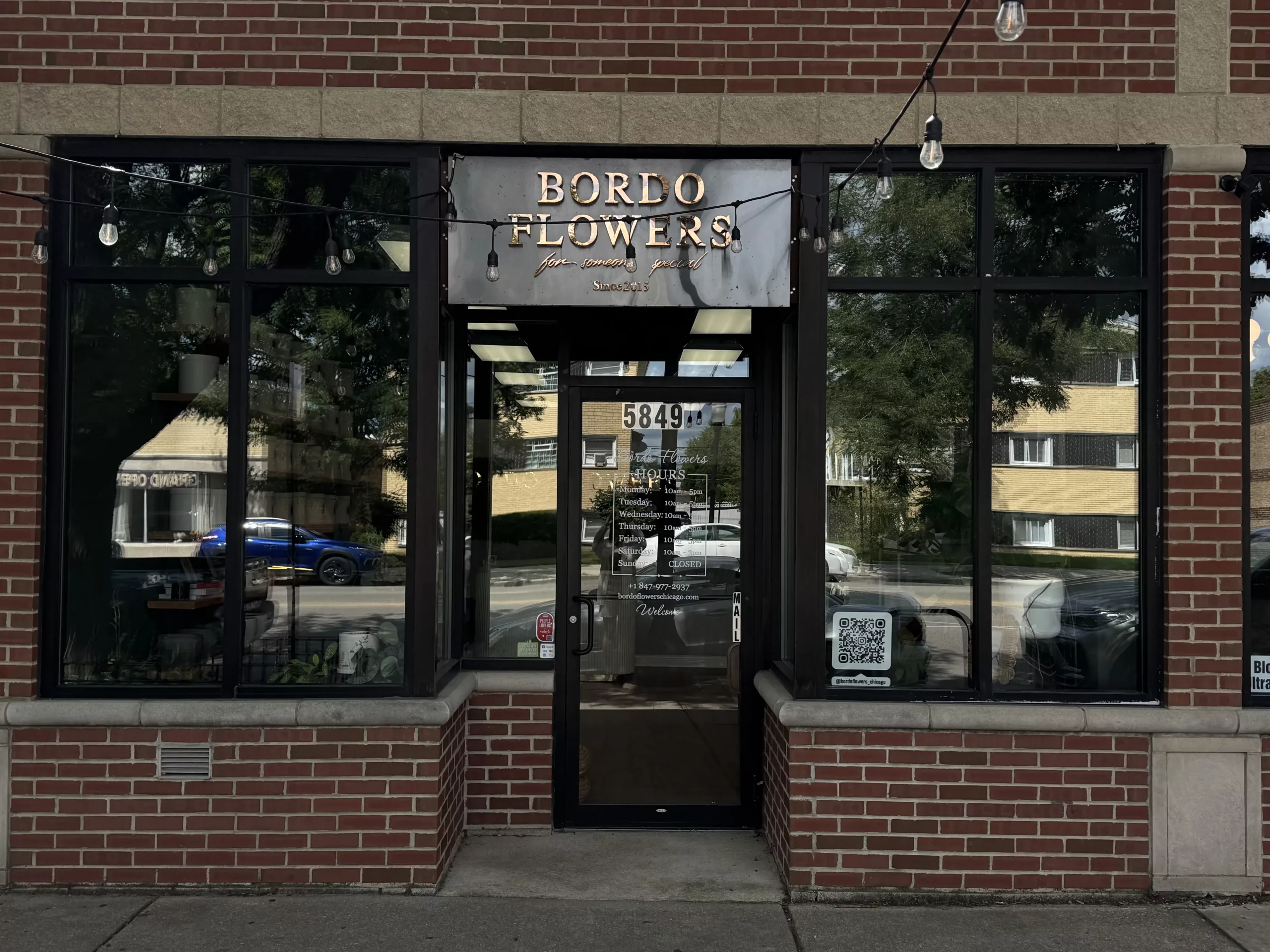 Same-day flower delivery in Chicago